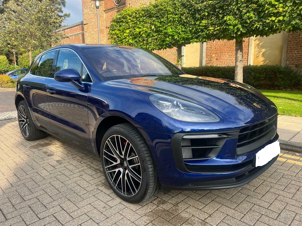 porsche-macan-petrol-2023.c4f5d4 (1)